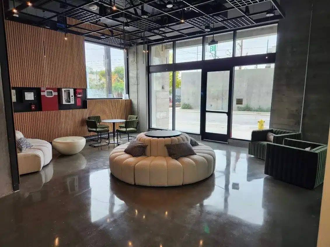Lacw decorative concrete polishing commercial downtown los angeles multi purpose floor H 01.