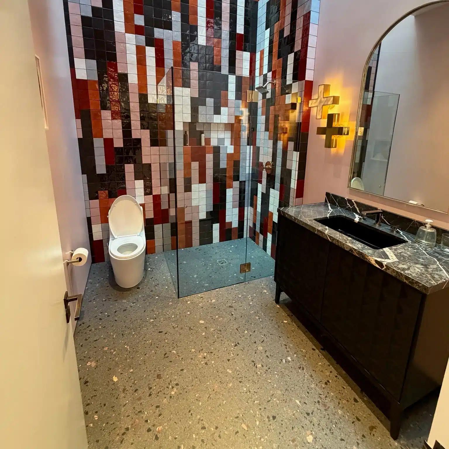 Lacw decorative concrete terrazzo expose residential west hollywood bathroom hero.